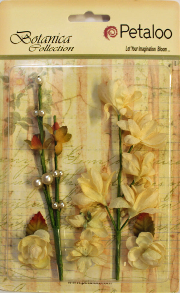 Petaloo Ephemera Blossoms Ivory - Paper Roses Scrapbooking